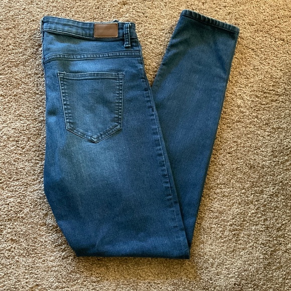 Short En Jeans H&M Femme - Taille 38 - Occasion En Parfait état (Perfect Conditions)